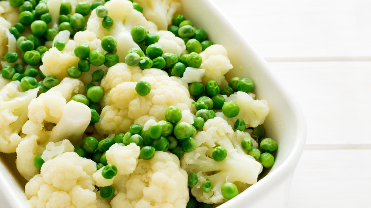 Saute Cauliflower Peas and Onions