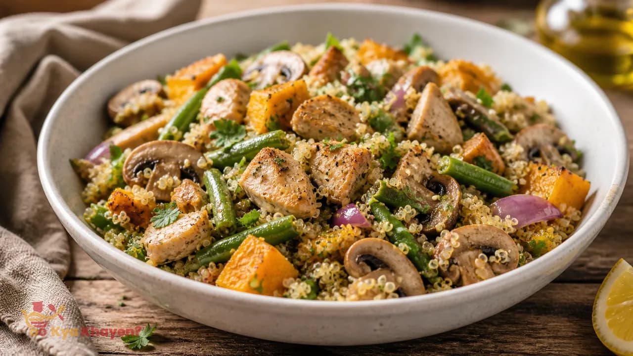 Chicken Salad with Quinoa and Mixed Vegetables (Mushrooms, Beans, Onions and Pumpkin)
