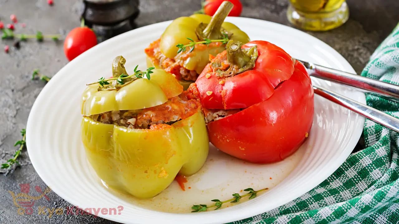 Bell Peppers Stuffed with Minced Chicken
